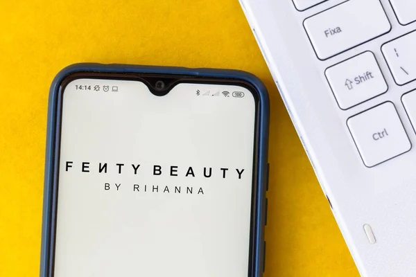 Agustus 2020 Brasil Dalam Gambar Foto Ini Logo Fenty Beauty — Stok Foto