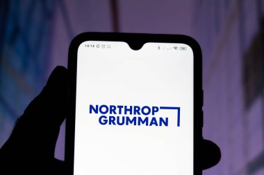 19 Ağustos 2020, Brezilya. Bu resimde Northrop Grumman Şirketi 'nin logosu akıllı telefondan gösteriliyor.