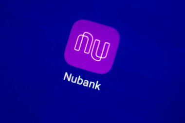 28 Ağustos 2020, Brezilya. Bu resimde Nubank uygulaması akıllı bir telefonda görüntülenir.