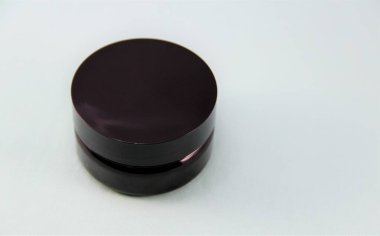 siyah sofra kozmetikler için