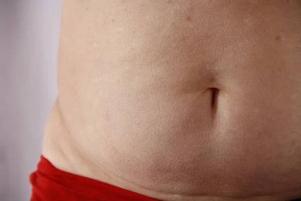 yaşlı bir kadın cesedi