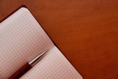 defter ve kalem masaüstü