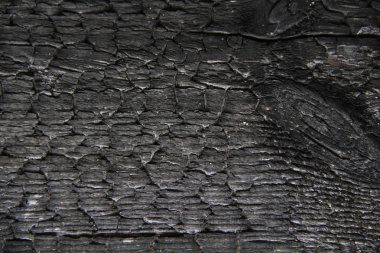 eski ahşap bina yandı