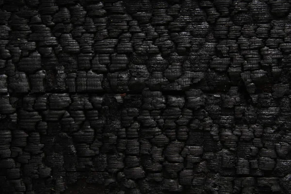 eski ahşap bina yandı