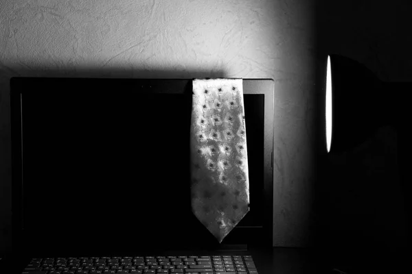 Nyakkendő Laptop Világít Lámpa — Stock Fotó