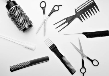 kuaför için araçlar kümesi