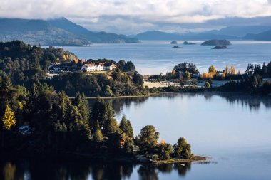 Nahuel Huapi Gölü, Patagonya Arjantin, Bariloche yakınlarında.