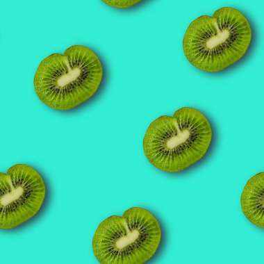 Taze kivi dilimleri renkli meyve deseni