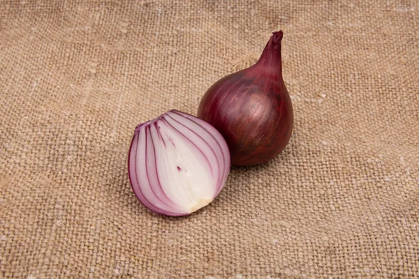 Cabezas Cebolla Roja Arpillera Vieja — Foto de Stock