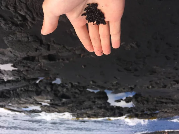 Siyah kum el düzenlenen