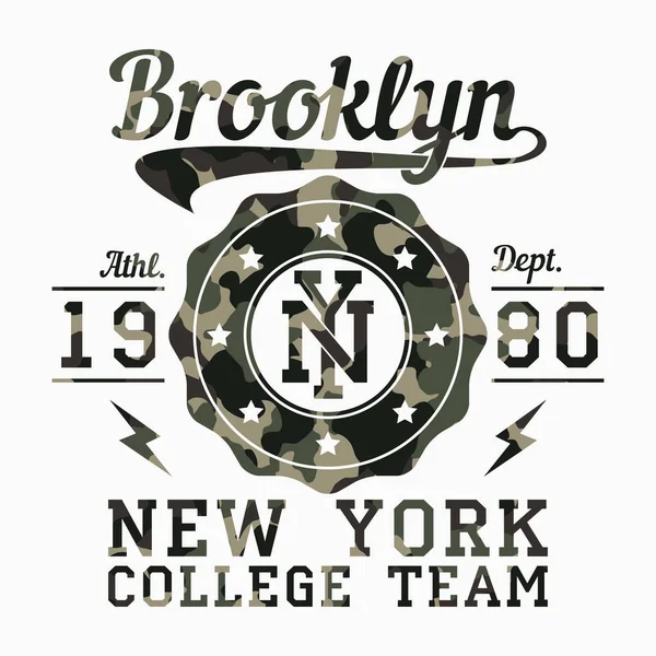 Нью-Йорк, Бруклин, маскировка футболок . — стоковый вектор