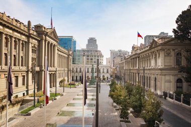 Plaza Varas Montt Square mahkemeleri Adalet Sarayı ve eski Kongre - Santiago, Şili