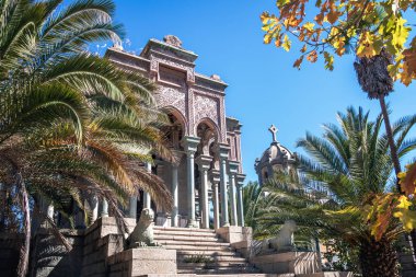 Mağribi tarzı mezar Santiago mezarlığında - Santiago, Şili