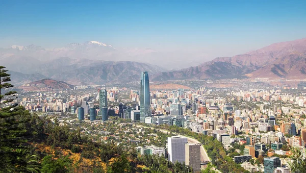 Veduta Aerea Dello Skyline Santiago Tramonto Con Grattacielo Costanera Ande — Foto Stock