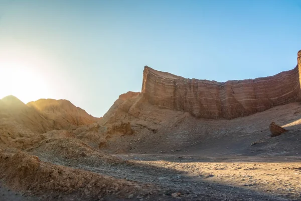 Amfitiyatro oluşumu Moon Valley - Atacama Çölü, Şili