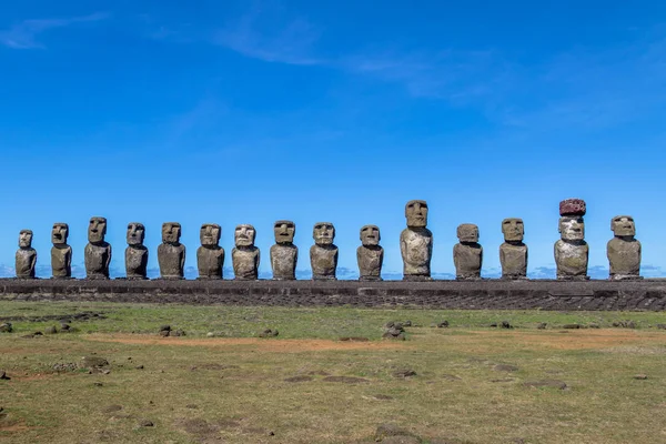 Moai Αγάλματα Του Άχου Τονγκαρίκι Νησί Του Πάσχα Χιλή — Φωτογραφία Αρχείου