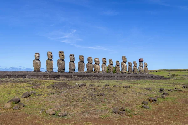 Moai Αγάλματα Του Άχου Τονγκαρίκι Νησί Του Πάσχα Χιλή — Φωτογραφία Αρχείου