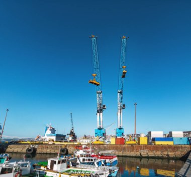 Vinçler Valparaiso Harbor - Valparaiso, Şili