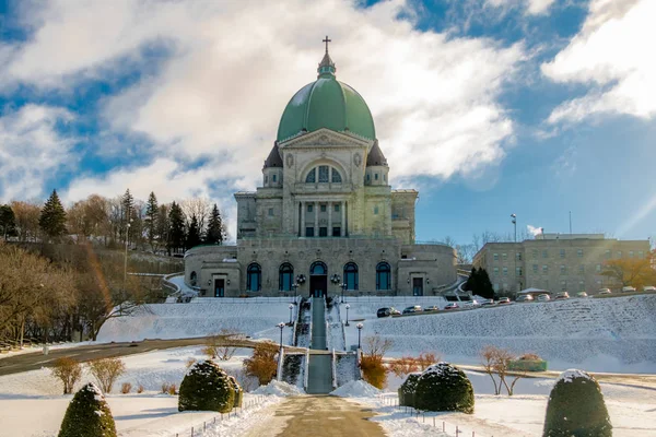 Oratório São José Com Neve Montreal Quebec Canadá — Fotografia de Stock
