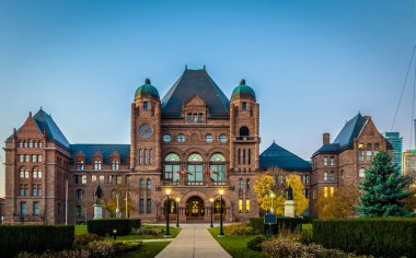 Ontario Yasama Meclisi Queens Park bulunan - Toront
