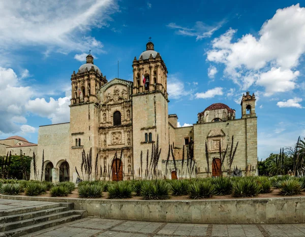 Iglesia Santo Domingo Guzmán Oaxaca México — Foto de Stock
