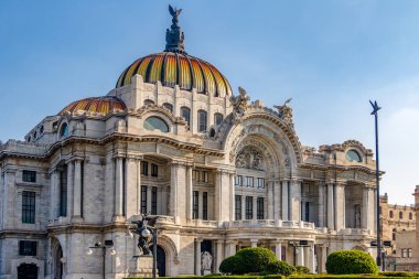 Palacio de Bellas Artes (Güzel Sanatlar Sarayı) - Mexico City, Meksika