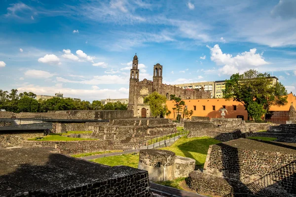 Plaza Las Tres Culturas Tlatelolco —  Fotos de Stock