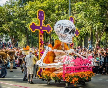 Mexico City, Meksika - 29 Ekim 2016: Gün ölü geçit 