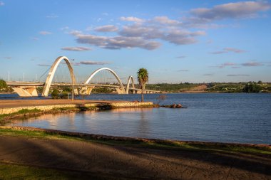 JK Köprüsü ve Paranoa Gölü - Brasilia, Distrito Federal, Brezilya
