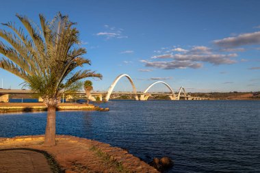 JK Köprüsü ve Paranoa Gölü - Brasilia, Distrito Federal, Brezilya
