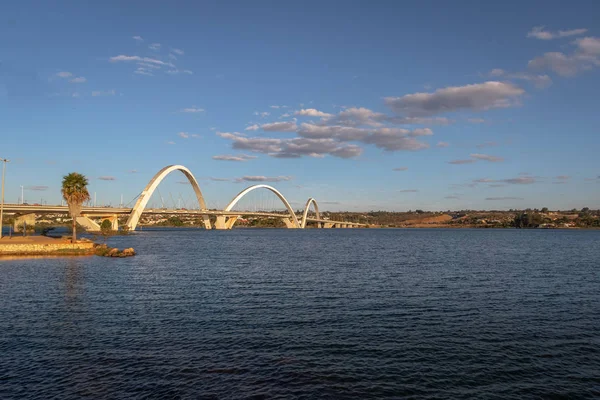 桥和巴拉那湖 巴西利亚 Distrito Fed Brazil — 图库照片