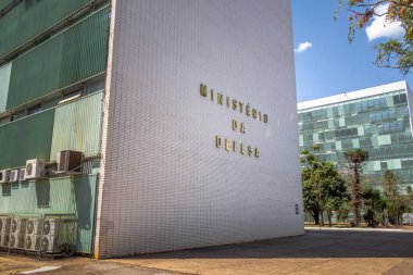Brasilia, Brezilya - 26 Ağustos 2018: Savunma Bakanlığı Binası - Brasilia, Distrito Federal, Brezilya