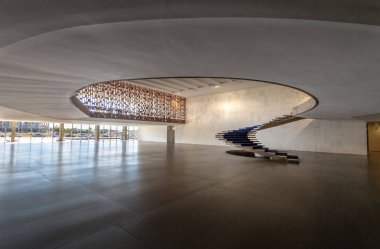 Brasilia, Brezilya - 29 Ağustos 2018: Giriş salonu Itamaraty Palace iç - Brasilia, Distrito Federal, Brezilya