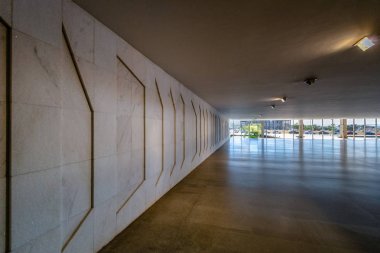 Brasilia, Brezilya - 29 Ağustos 2018: Giriş salonu Itamaraty Palace iç - Brasilia, Distrito Federal, Brezilya