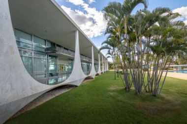 Brasilia, Brezilya - 29 Ağustos 2018: Alvorada Sarayı, resmi başkanı Brezilya - Brasilia, Distrito Federal, Brezilya