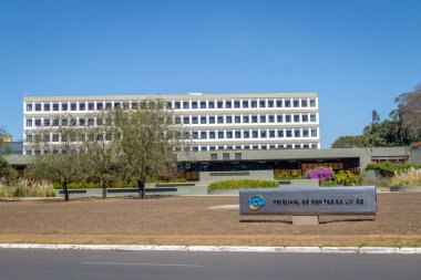 Brasilia, Brezilya - 24 Ağustos 2018: Brasilia, Brezilya Brezilya federal accountability office (mahkeme de Contas da Uniao - haberleşme) - Federal Mahkemesi hesapları