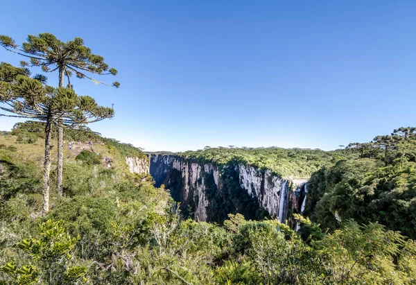 Blick Auf Den Wasserfall Itaimbezinho Canyon Bei Aparados — Stockfoto