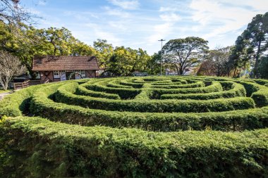 Yeşil Labirent Hedge Labirent (Labirinto Verde) Main Square at - Nova Petropolis, Rio Grande do Sul, Brezilya