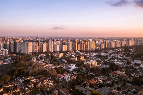 Αεροφωτογραφία Της Curitiba Πόλη Στο Ηλιοβασίλεμα Curitiba Παρανά Βραζιλία — Φωτογραφία Αρχείου