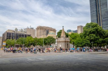 Rio de Janeiro, Brezilya - 3 Kasım 2017: Xv Meydanı ve eski Çeşme - Rio de Janeiro, Brezilya