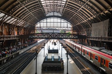 Sao Paulo, Brezilya - Eylül 26, 2017: İç Luz Tren İstasyonu - Sao Paulo, Brezilya