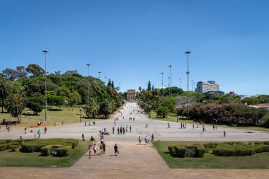 Sao Paulo, Brezilya - 11 Kasım 2017: Ipiranga Müzesi (Museu do Ipiranga) ve Independence Park (Parque da Independencia) - Sao Paulo, Brezilya
