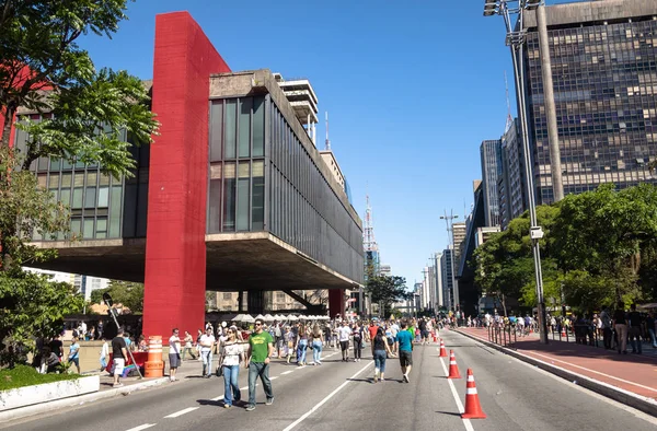 Sao Paulo Brazil Nov 2017 Paulista Avenue Closed Cars Sunday — Stock Photo, Image