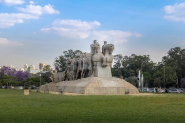 Ibirapuera Park 'taki Bandeiras Anıtı - Sao Paulo, Brezilya