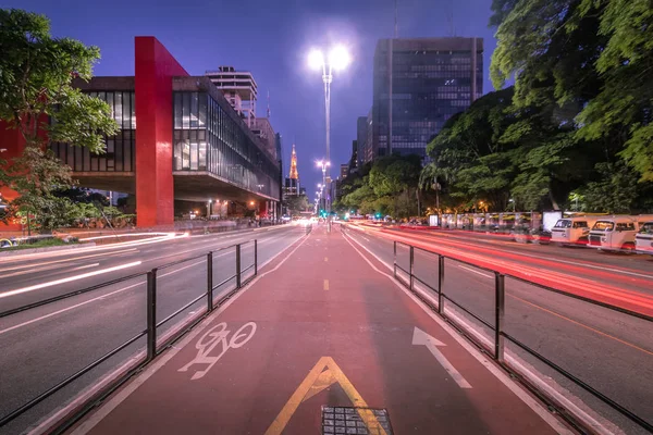 保利斯塔大道和马斯普 圣保罗艺术博物馆 在夜间 圣保罗 — 图库照片