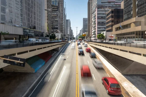 Automóviles Moviéndose Avenida Paulista Sao Paulo Brasil — Foto de Stock