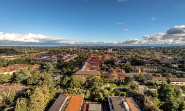 Stanford Üniversitesi Kampüsü - Palo Alto, Kaliforniya, ABD, havadan görünümü