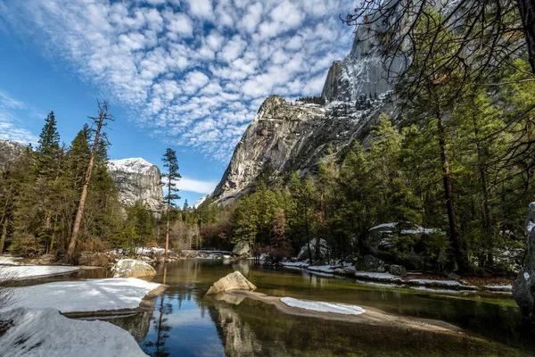 Mirror Lake Invierno Parque Nacional Yosemite California — Foto de Stock