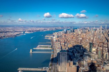 Gökdelenler ve Hudson RIV Manhattan Skyline havadan görünümü