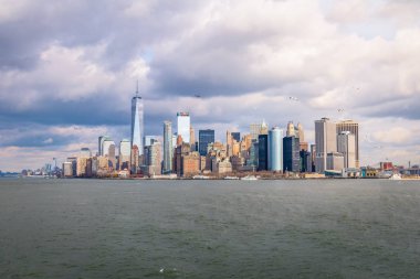 Manhattan siluetinin - New York, ABD daha düşük.